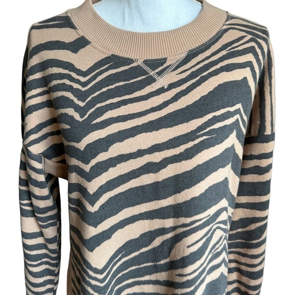Aerie Good Vibes Oversized Sweatshirt Animal Print Women Extra Small - Picture 4 of 17